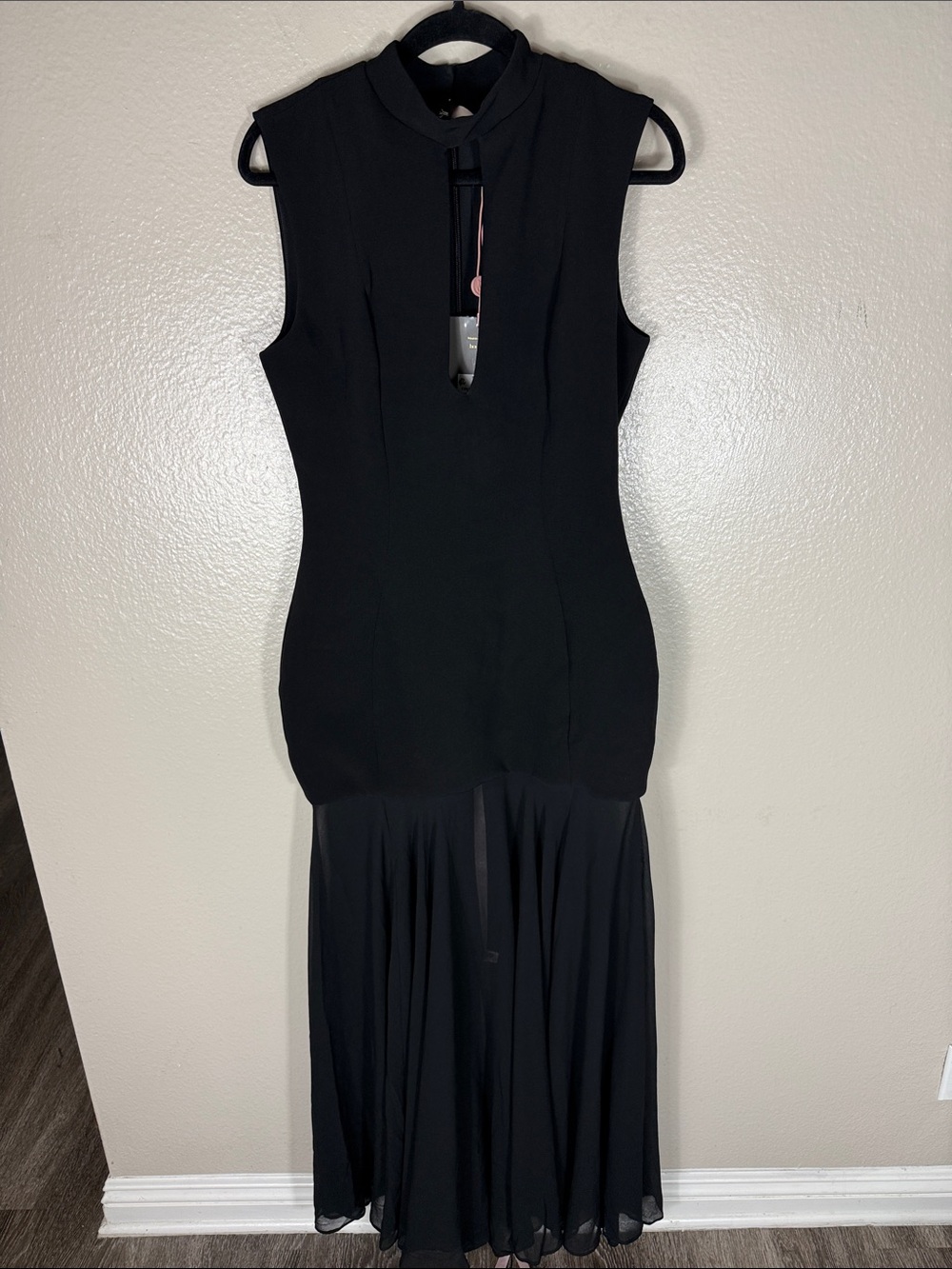 House of CB Raphaella Black Keyhole Maxi Dress - Picture 5 of 9
